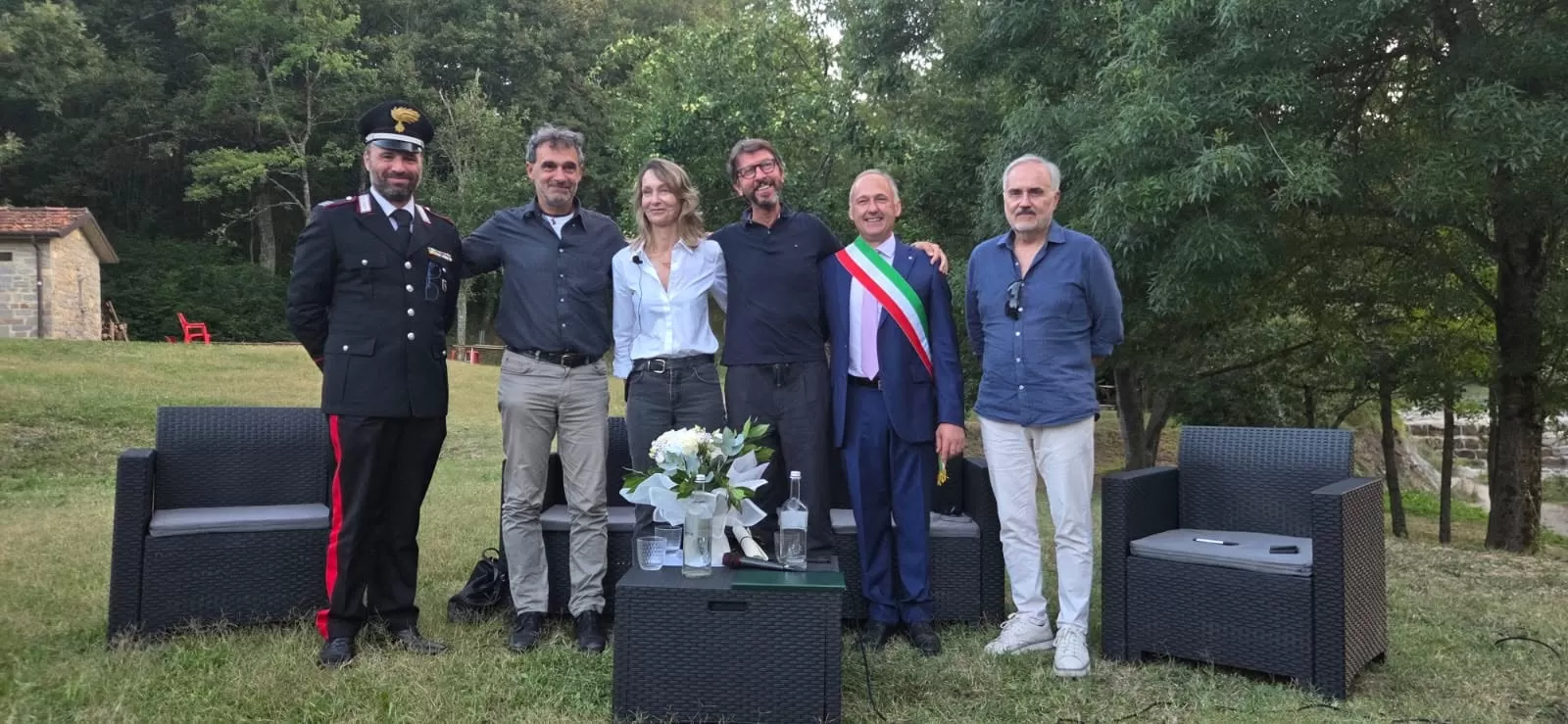Grande affluenza domenica 9 agosto per l’incontro sull’Intelligenza Artificiale in compagnia di due ospiti d’eccezione: il Prof. Antonello Bonci e la Prof.ssa Raffaella Burioni